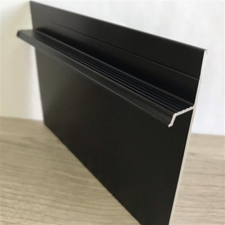 Алюминиевый профиль скрытого плинтуса без полки чёрный