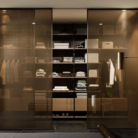 Стеклянная перегородка